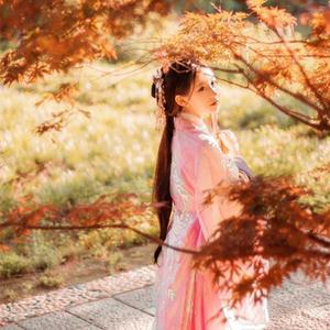 校🌸被❌出奶🔞🔞🔞
